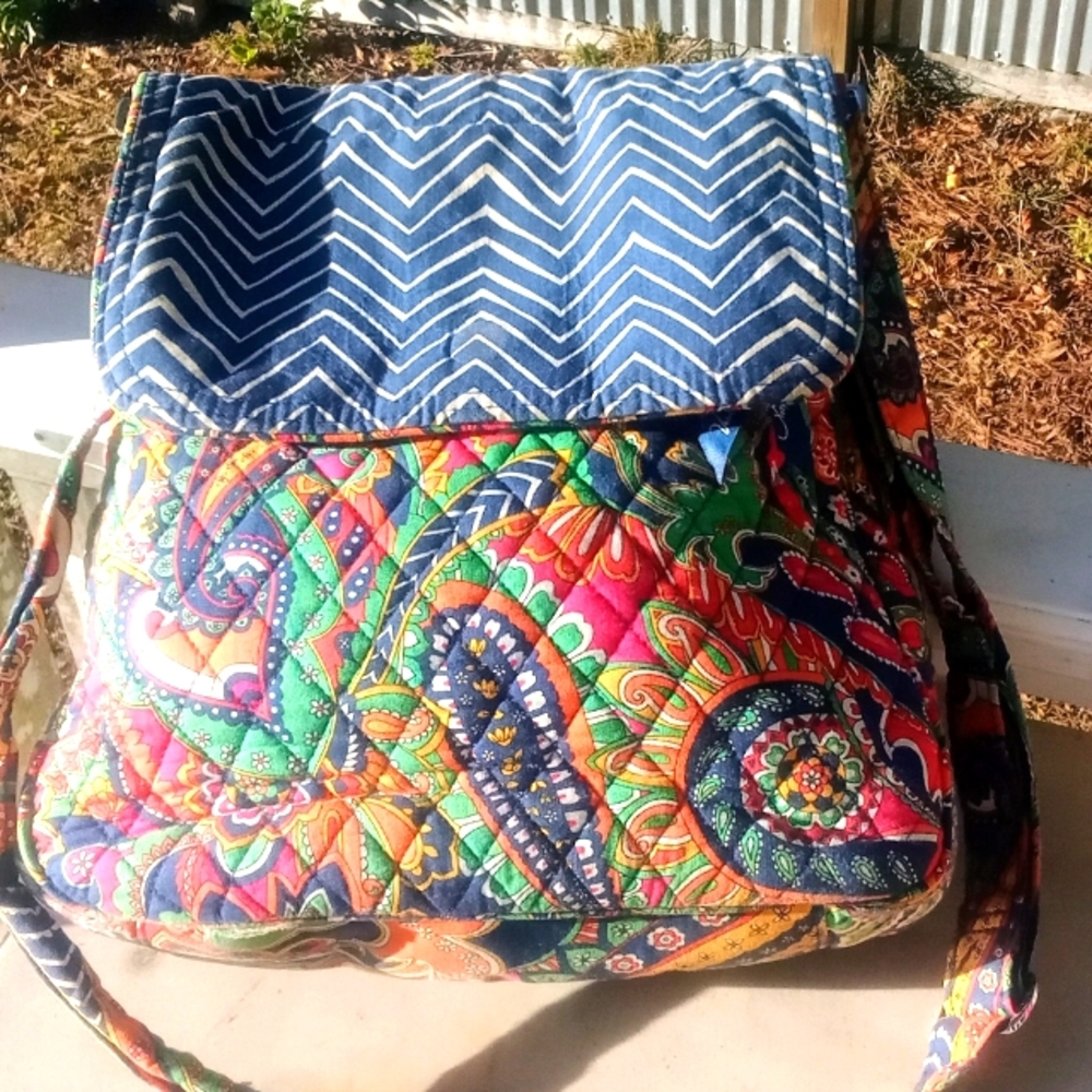 Vera Bradley floral crossbody handbag